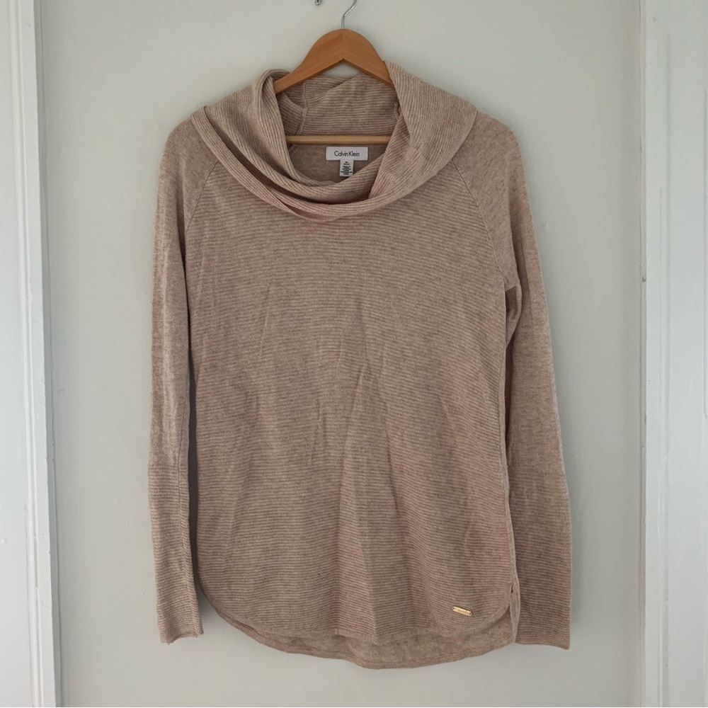 Calvin Klein Beige Tan Cowl Neck Wool Blend Sweater Size Small Women’s